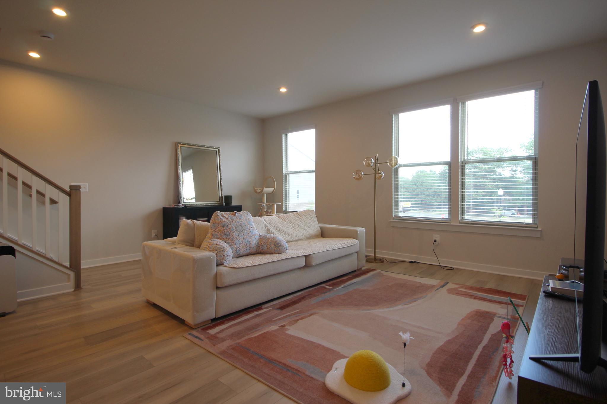 2107 Acadia Road Herndon, VA 20170 - Photo 23 of 30