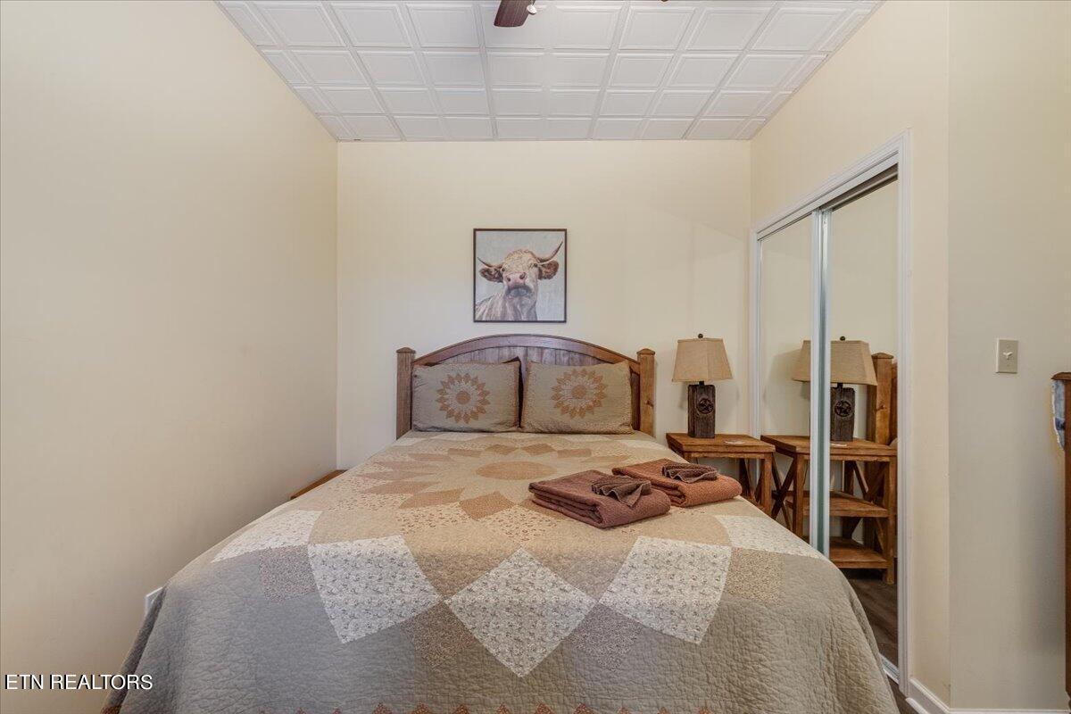 425 Stone Ridge Way Pigeon Forge, TN 37863 - Photo 34 of 46 34-Bedroom 2