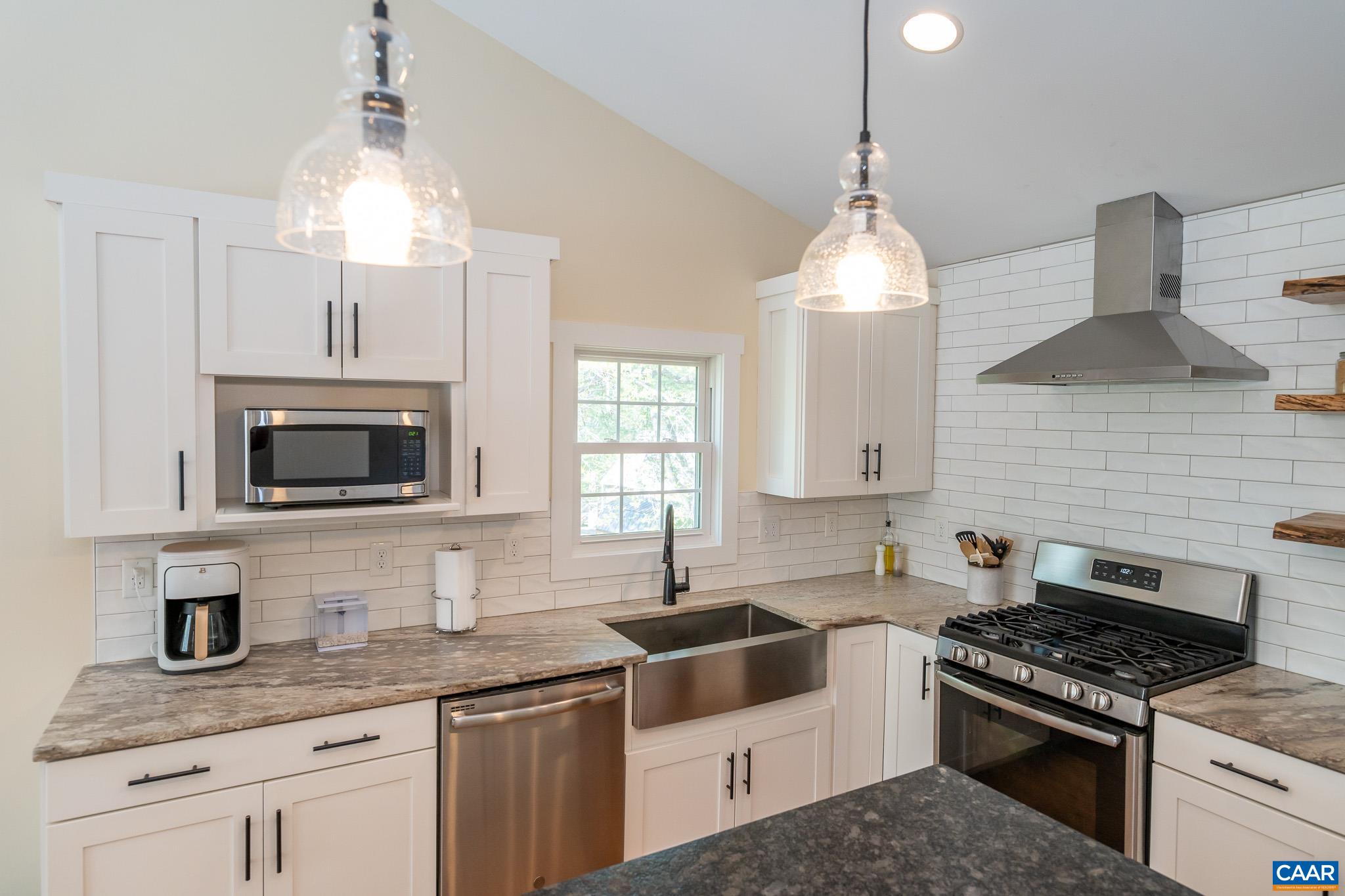 3876 Blenheim Road Charlottesville, VA 22902 - Photo 12 of 44 Gallery Image 12