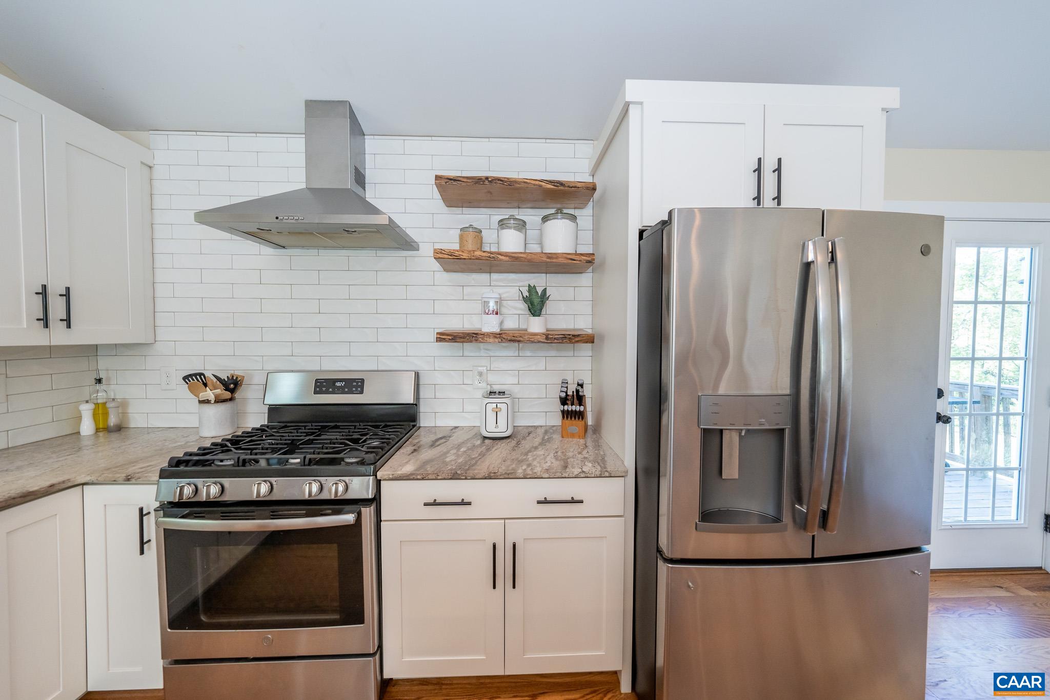 3876 Blenheim Road Charlottesville, VA 22902 - Photo 13 of 44 Gallery Image 13