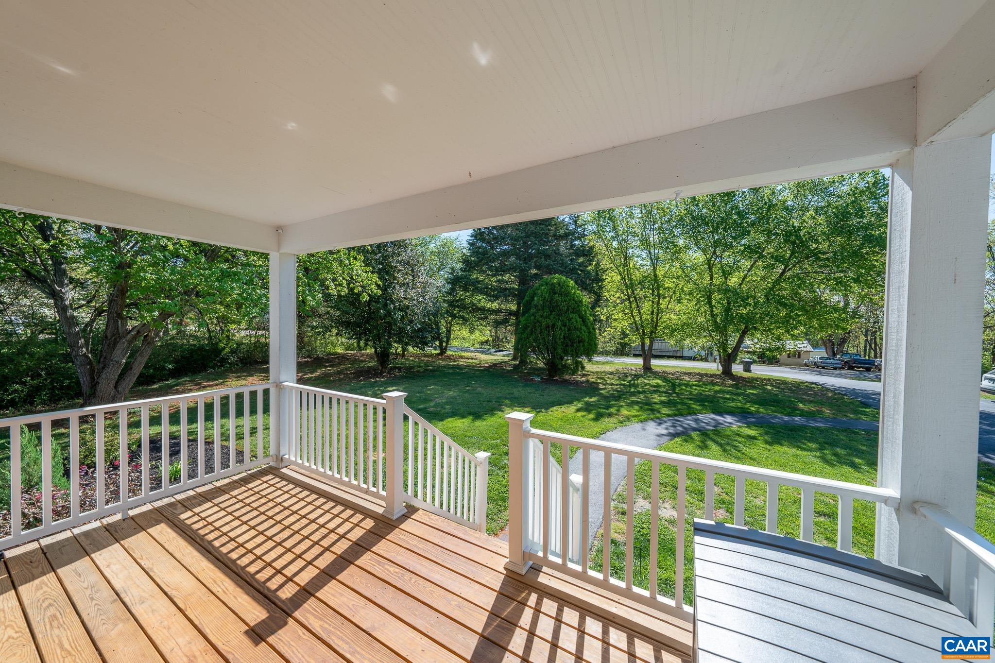 3876 Blenheim Road Charlottesville, VA 22902 - Photo 5 of 44 Gallery Image 5