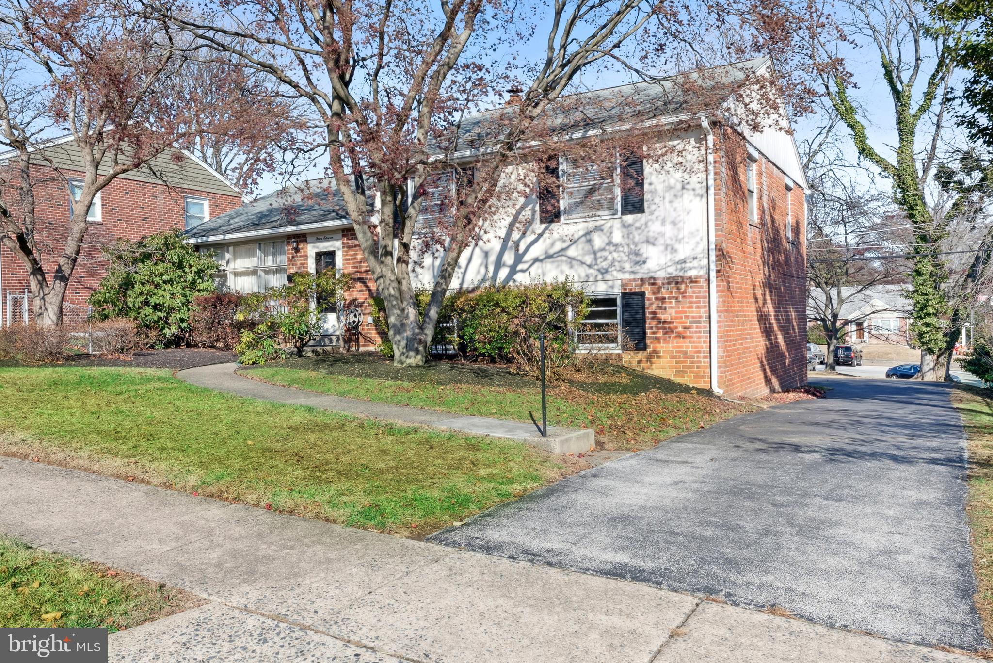 411 Achille Road Havertown, PA 19083 - Photo 2 of 34 Gallery Image 2