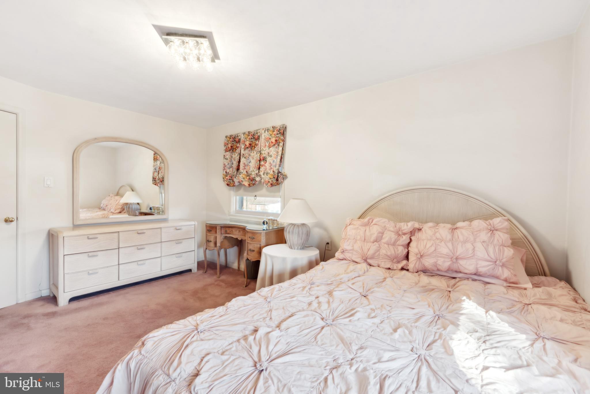 411 Achille Road Havertown, PA 19083 - Photo 22 of 34 Gallery Image 22