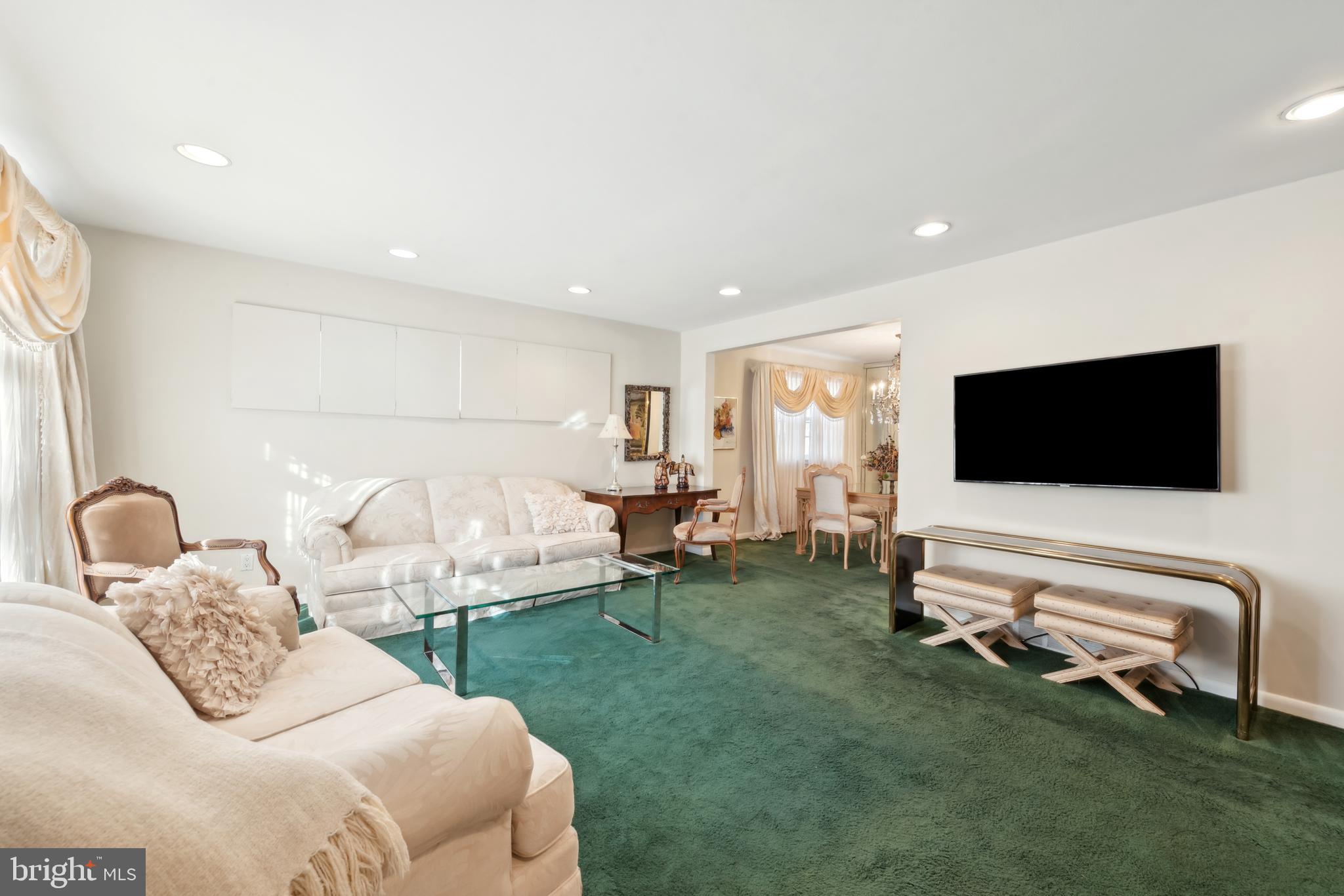 411 Achille Road Havertown, PA 19083 - Photo 3 of 34 Gallery Image 3