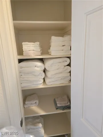 $2,800 | 2766 Auchmull Street, Henderson, NV 89044