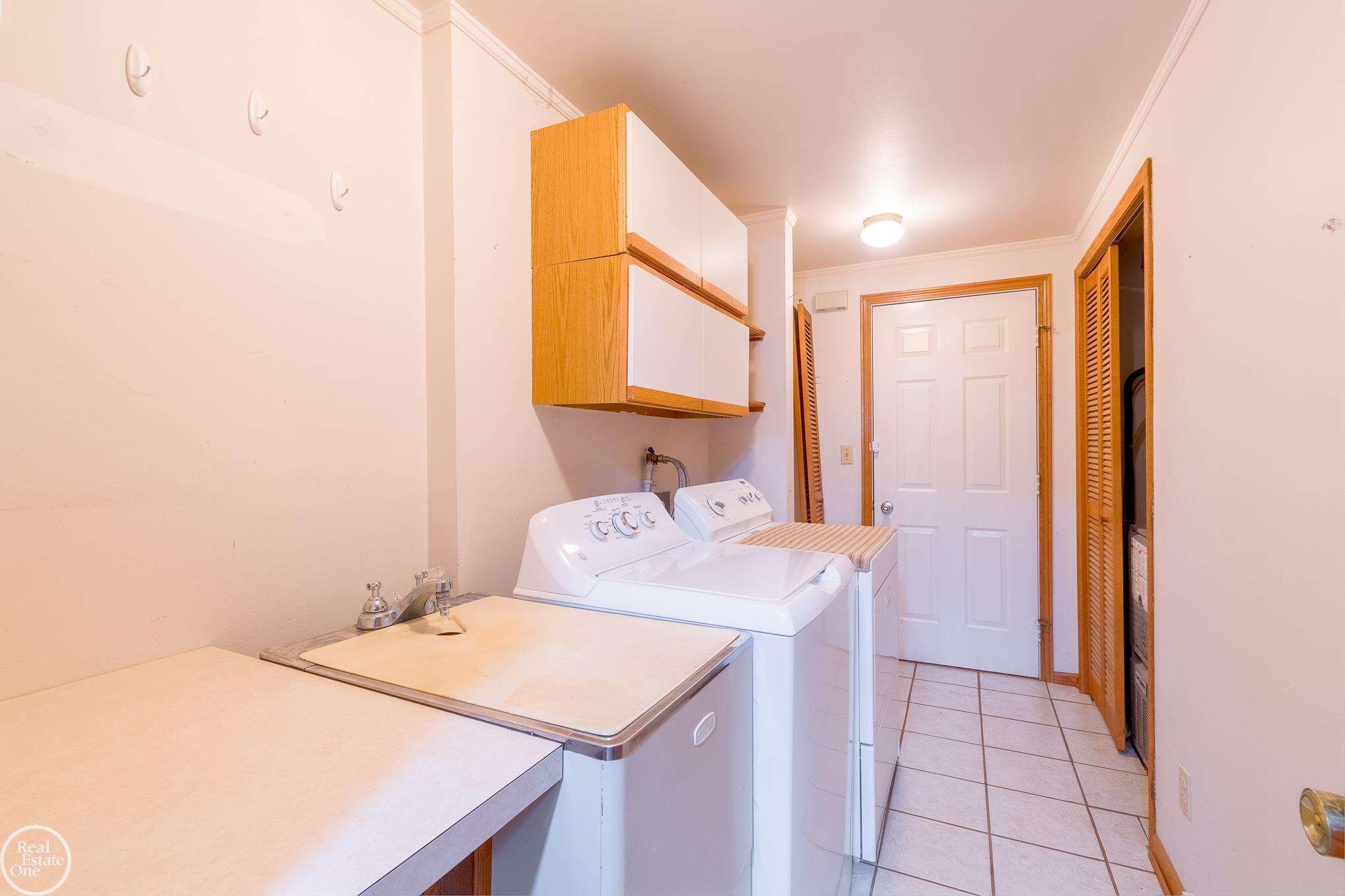240 Michelson Road Rochester Hills, MI 48307 - Photo 15 of 23