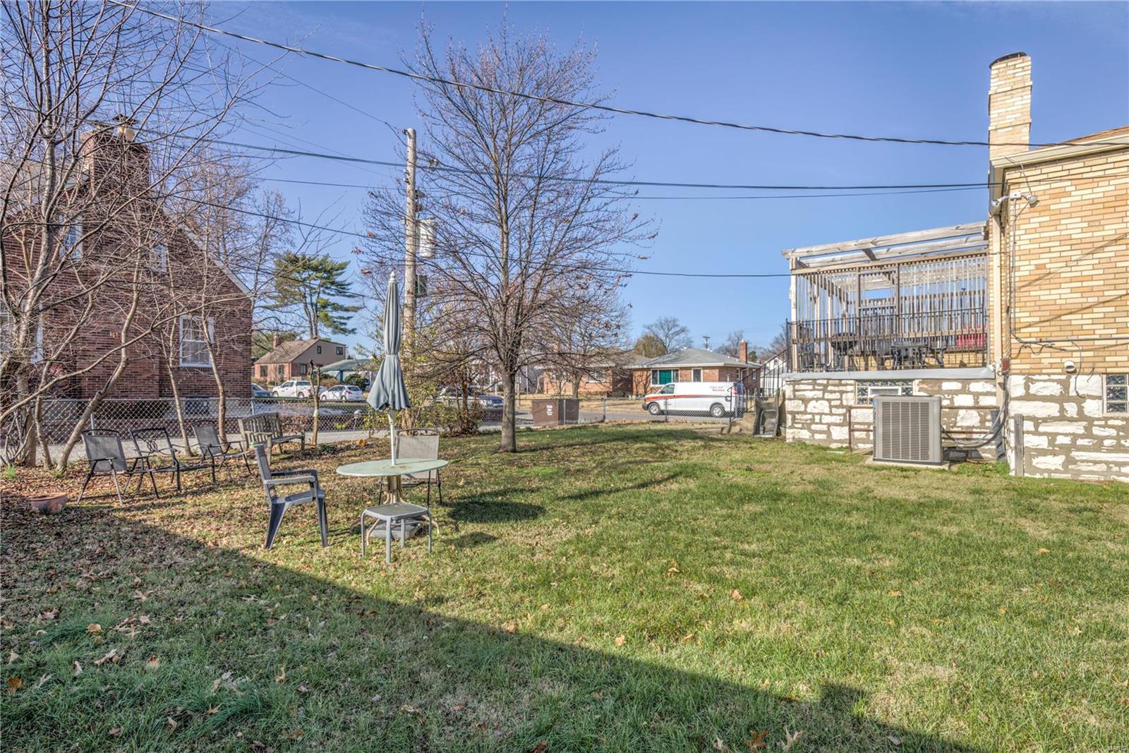 3465 Watson Road St. Louis, MO 63139 - Photo 23 of 26