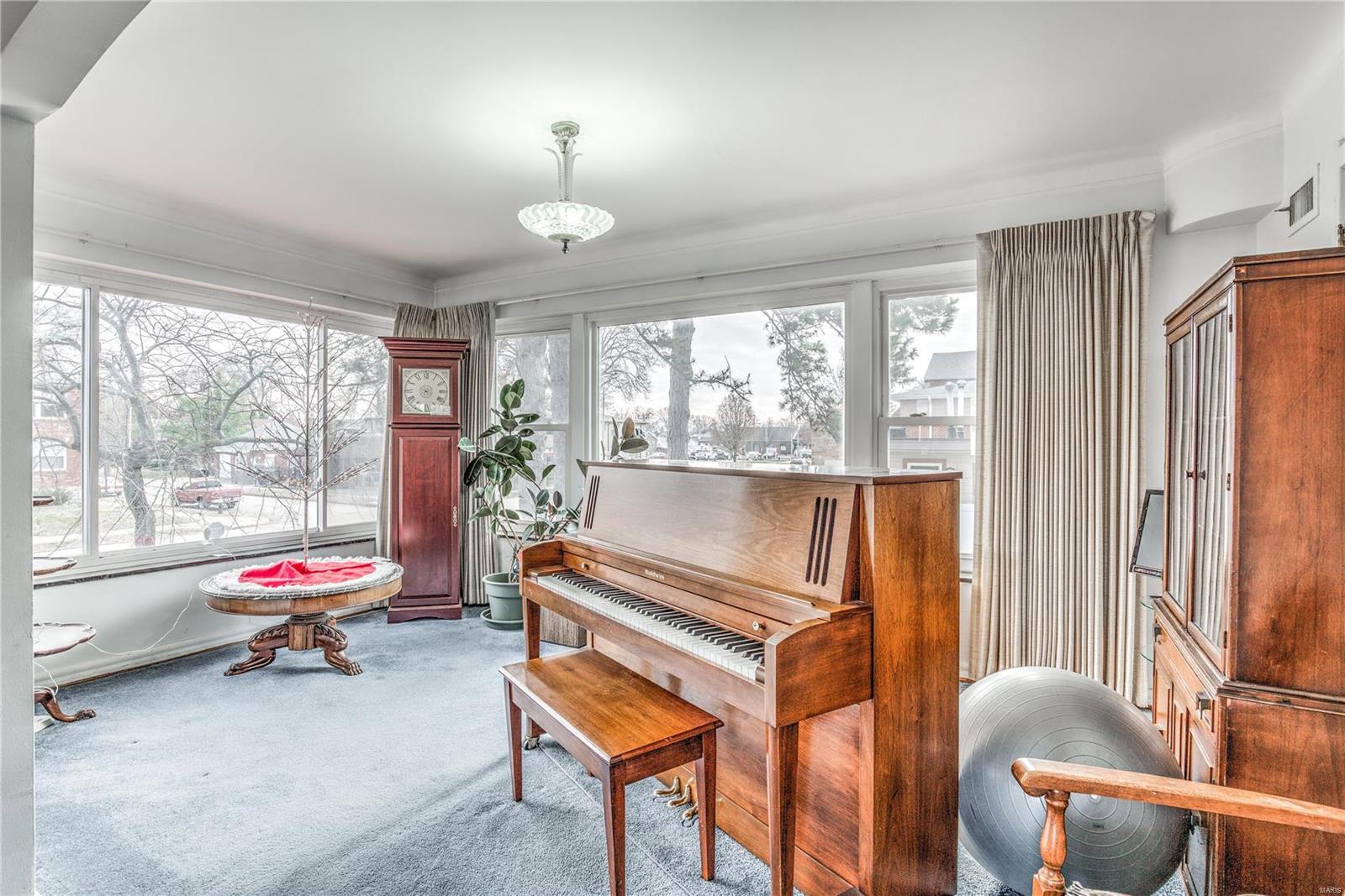 3465 Watson Road St. Louis, MO 63139 - Photo 8 of 26