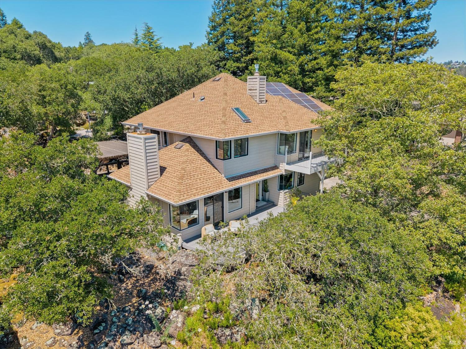 3335 Scrub Oak Drive Santa Rosa, CA 95404 - Photo 3 of 79