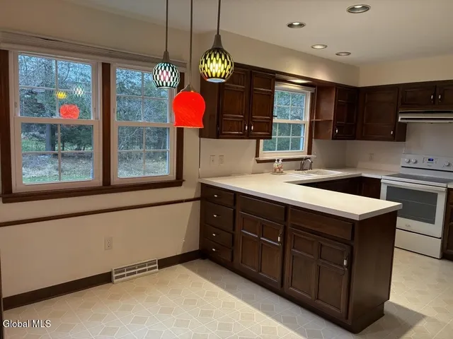 $579,500 | 2135 Morrow Avenue, Niskayuna, NY 12309