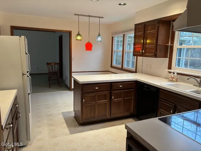 $579,500 | 2135 Morrow Avenue, Niskayuna, NY 12309