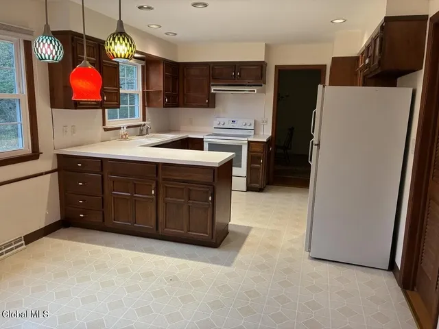 $579,500 | 2135 Morrow Avenue, Niskayuna, NY 12309