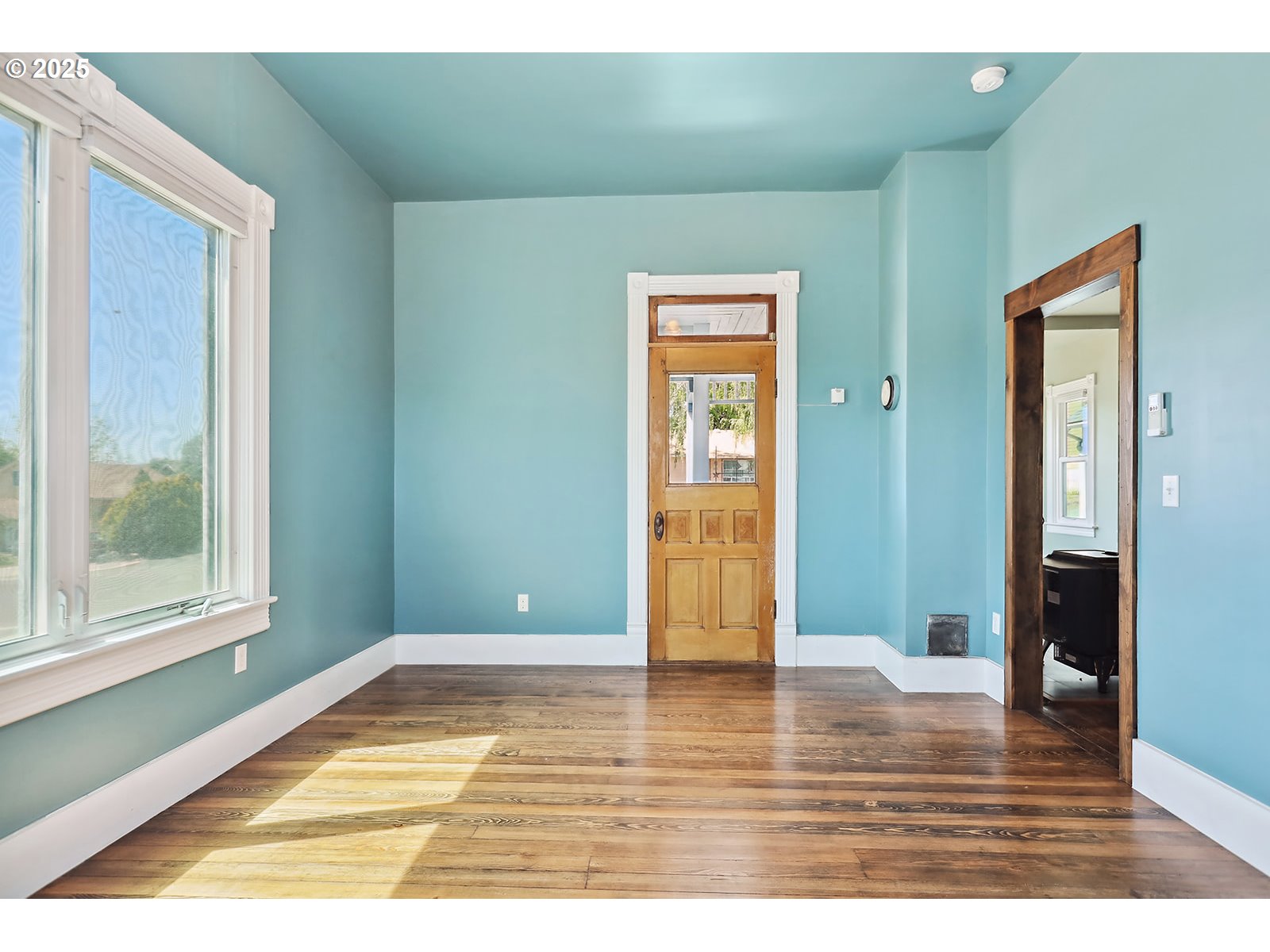 110 Northeast 5th Street Dufur, OR 97021 - Photo 5 of 45 Gallery Image 5