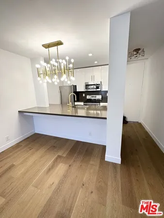 $3,375 | 141 South Clark Drive, Unit 421, West Hollywood, CA 90048