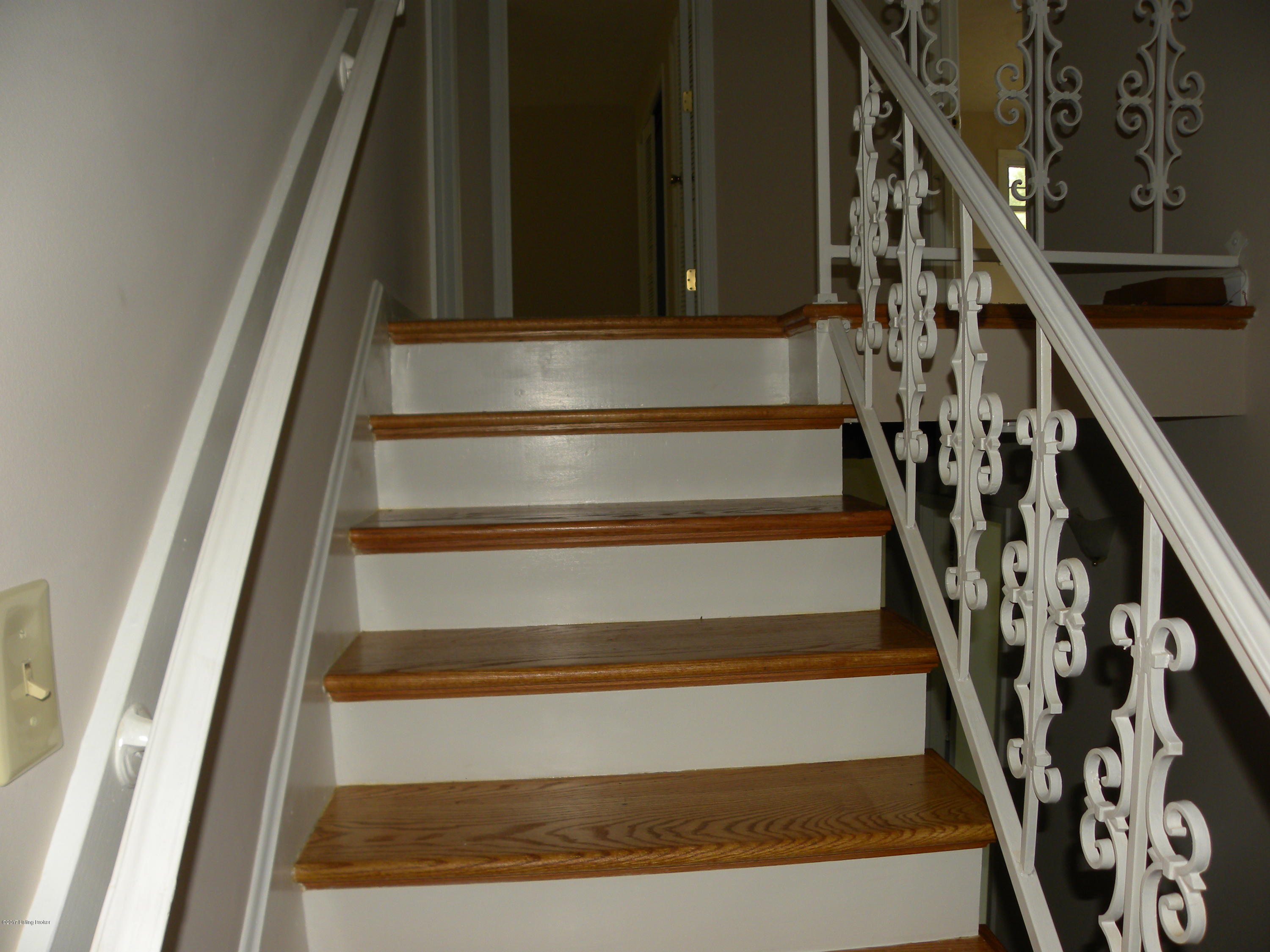 7414 Manslick Road Louisville, KY 40214 - Photo 21 of 46 DSCN3769