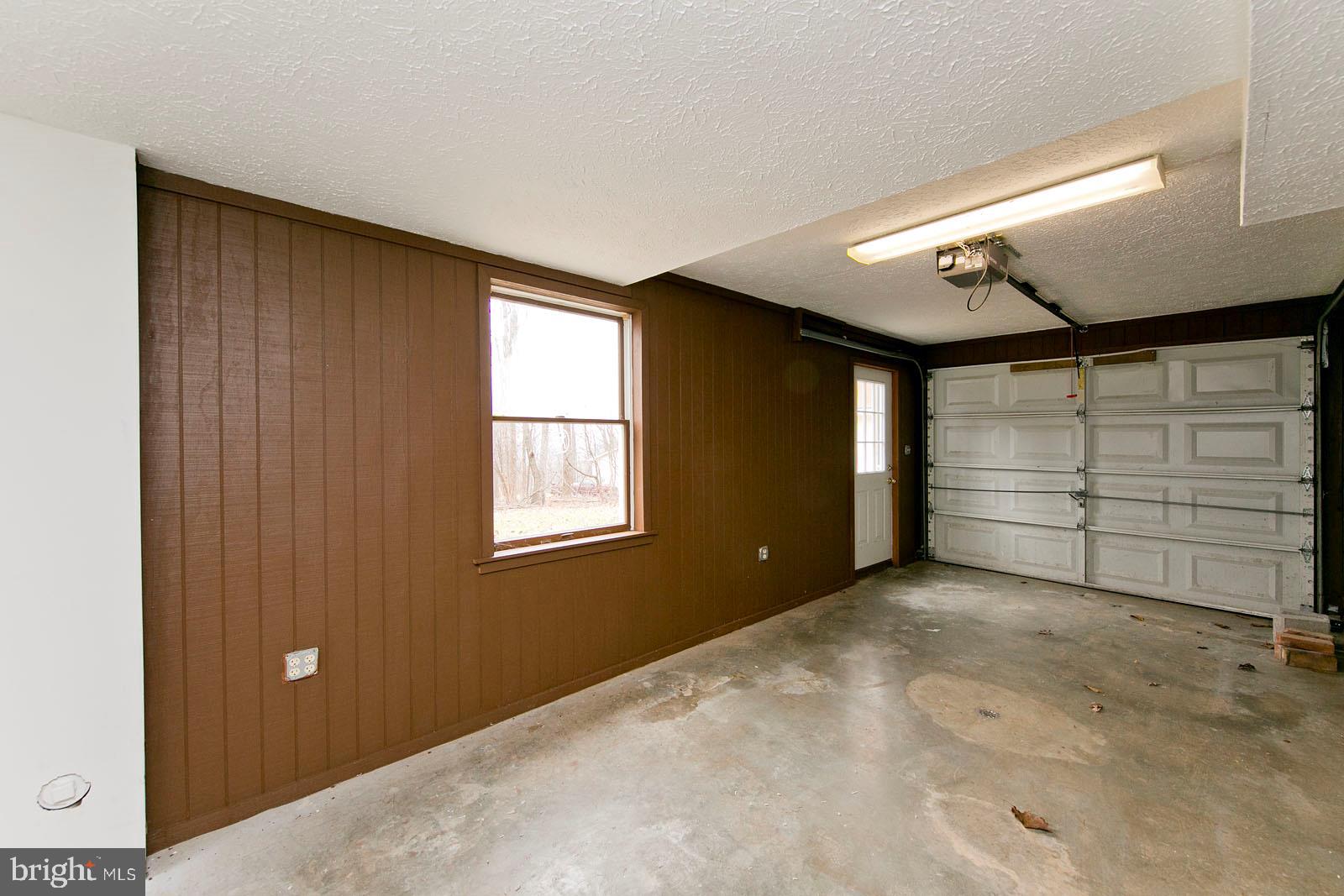 304 Chester Gap Road Chester Gap, VA 22623 - Photo 42 of 46 Garage