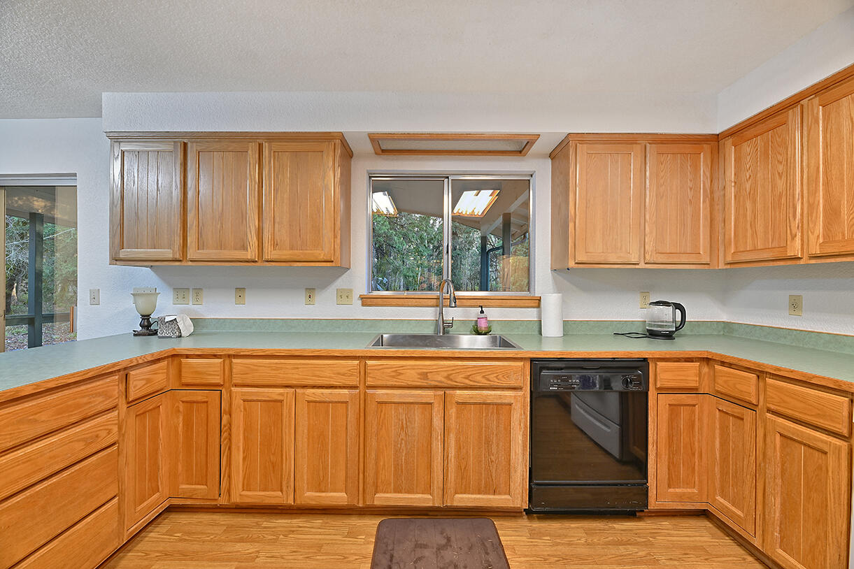 1523 Cedar Flat Road Williams, OR 97544 - Photo 10 of 35 DSC_7478