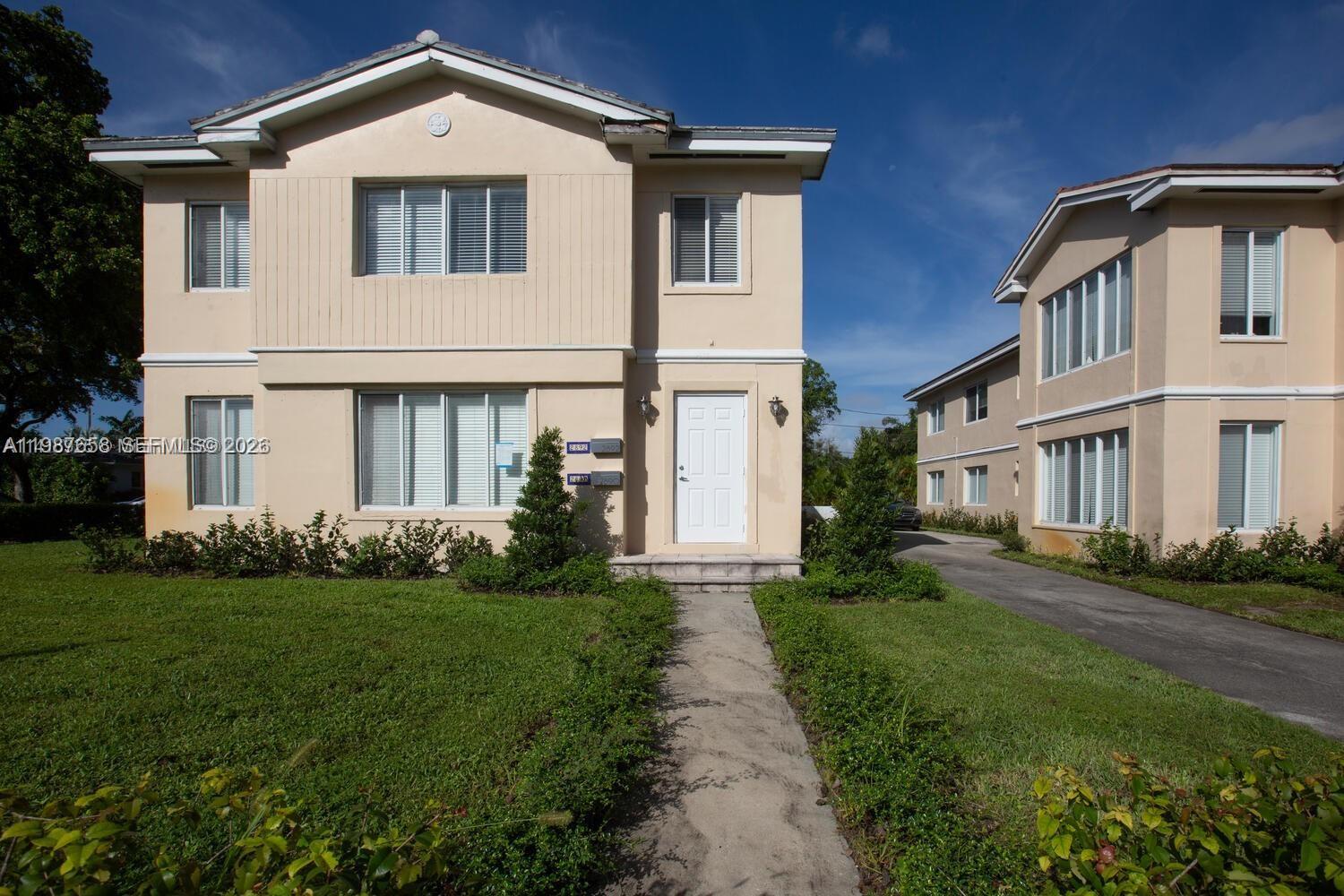 2882 South Le Jeune Road, Unit 2882 Coral Gables, FL 33134 - Photo 15 of 18 View from main entrance