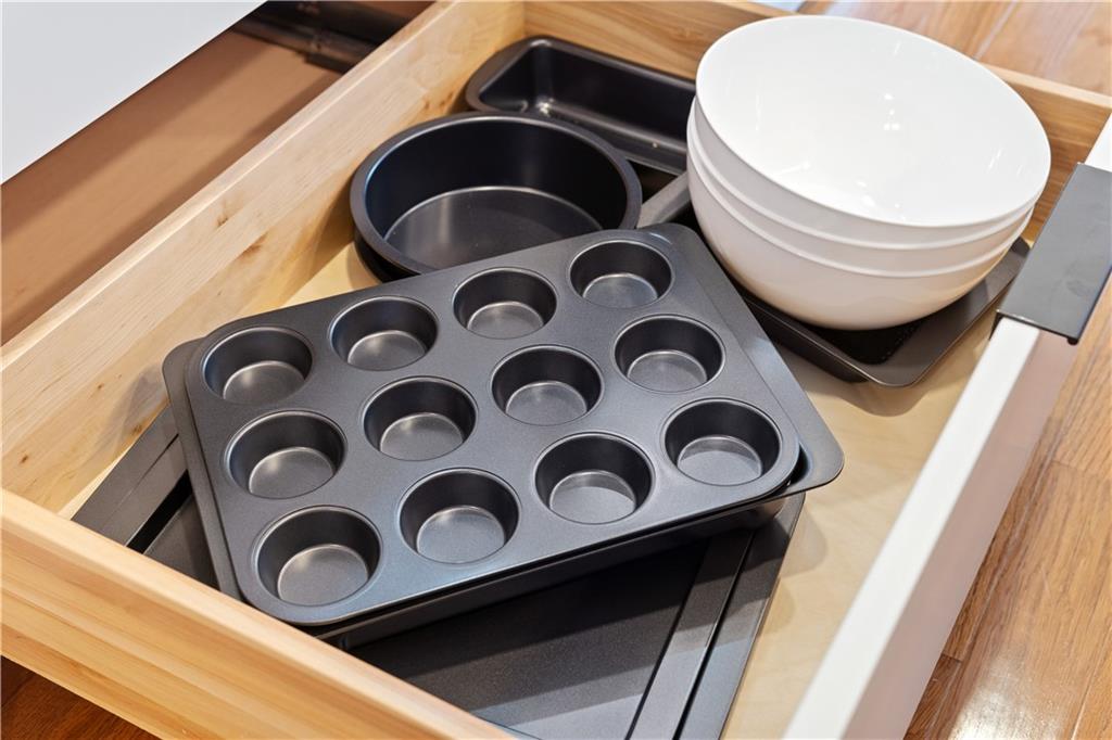 1240 Butterfield Way Pittsburgh, PA 15212 - Photo 20 of 35 a view of a washer and dryer