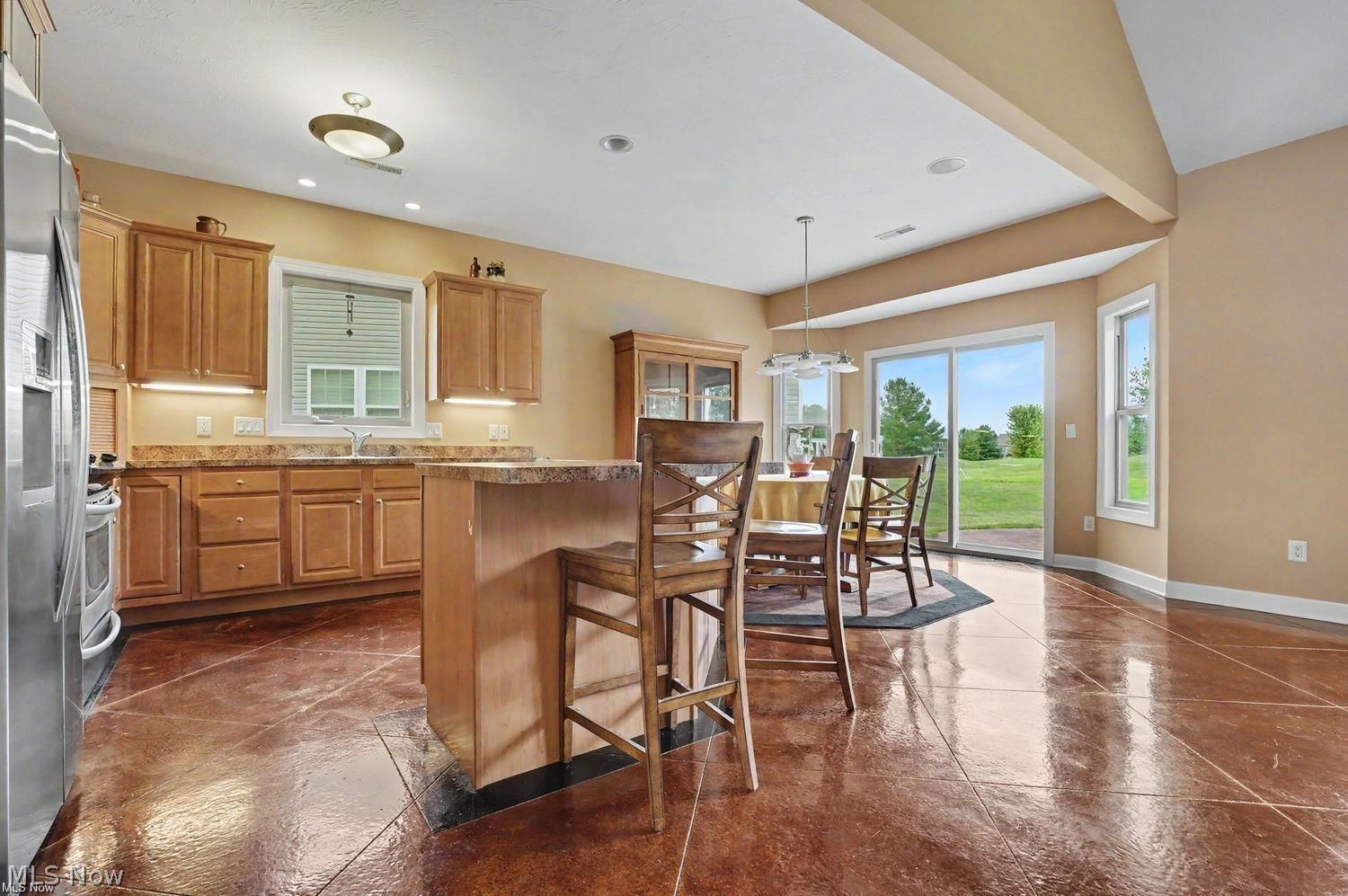 604 Rundle Street LaGrange, OH 44050 - Photo 9 of 39 Gallery Image 9
