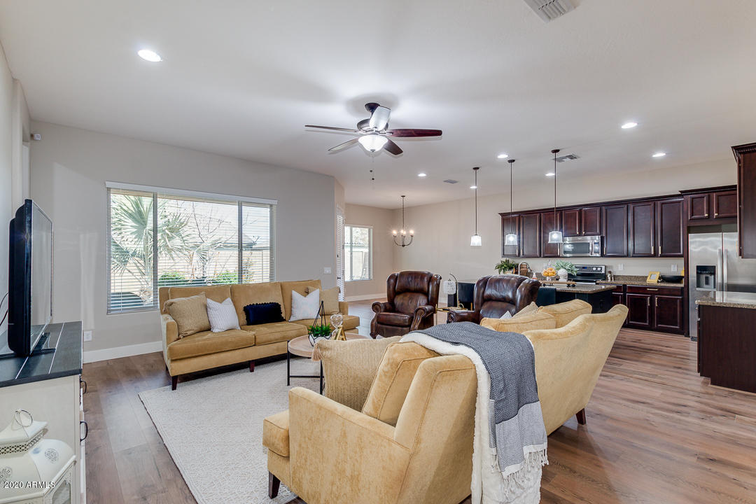 20118 East Quintero Road Queen Creek, AZ 85142 - Photo 7 of 45 08-Quintero