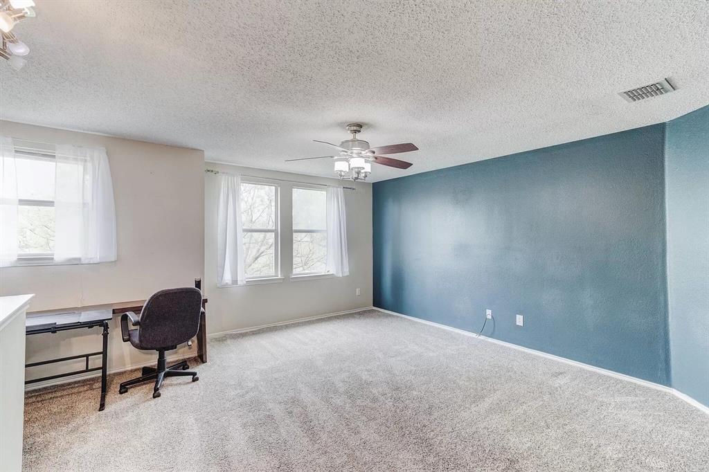 3601 McClintick Road McKinney, TX 75070 - Photo 13 of 24 a living room with furniture and a window