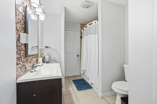 $340,000 | 7151 Mulberry Street, Hanover Park, IL 60133