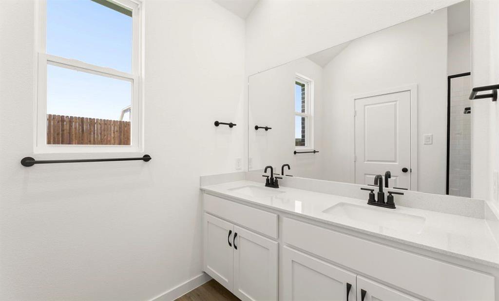 902 Colgate Circle Princeton, TX 75407 - Photo 11 of 16 Primary Bathroom Representative Photo