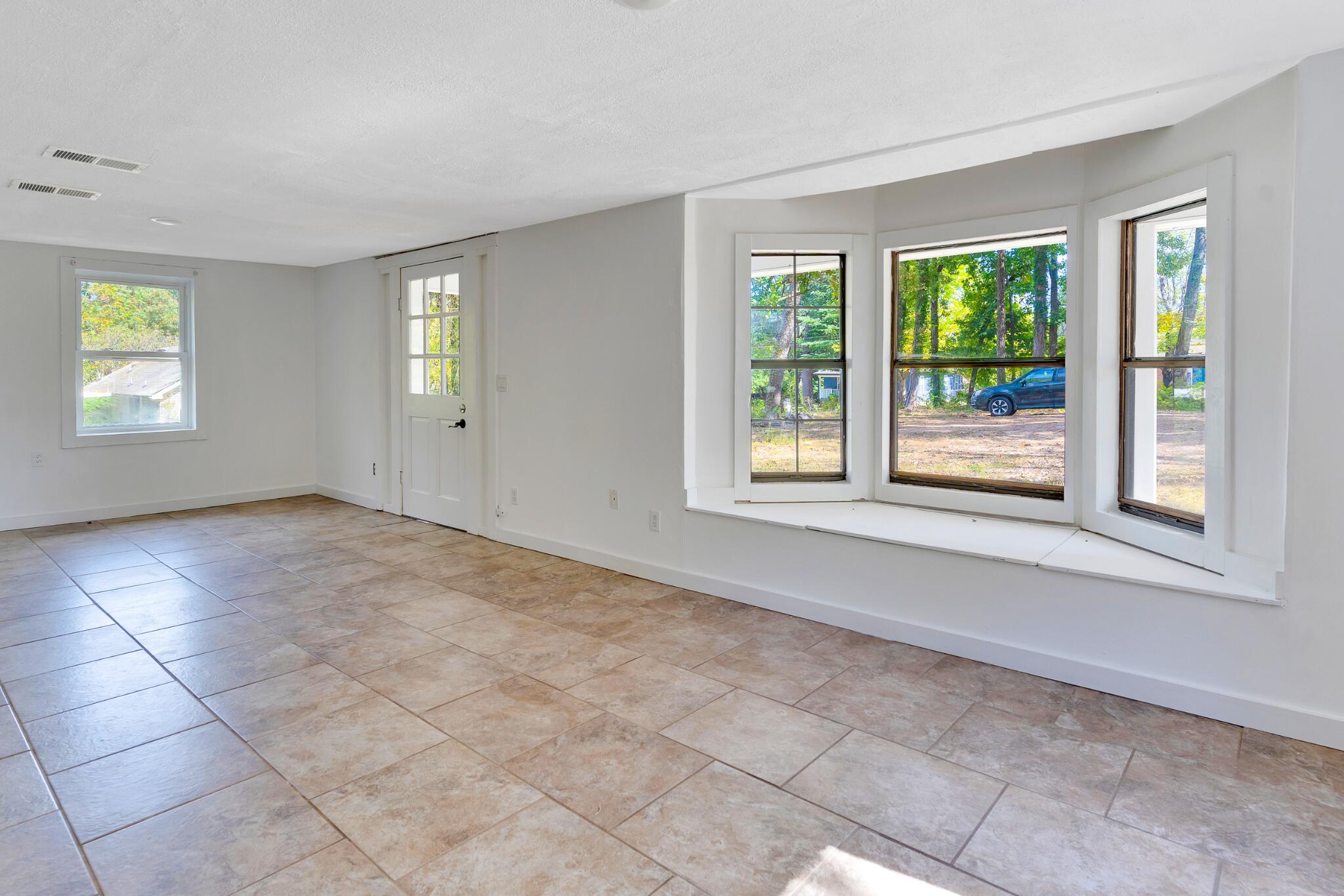 711 Donaldson Road Chattanooga, TN 37412 - Photo 5 of 19 5