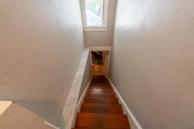 $375,000 | 20549 9 Street, McIntosh, FL 32664