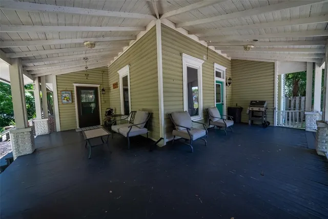 $375,000 | 20549 9 Street, McIntosh, FL 32664