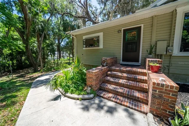 $375,000 | 20549 9 Street, McIntosh, FL 32664