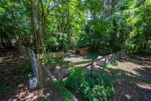 $375,000 | 20549 9 Street, McIntosh, FL 32664