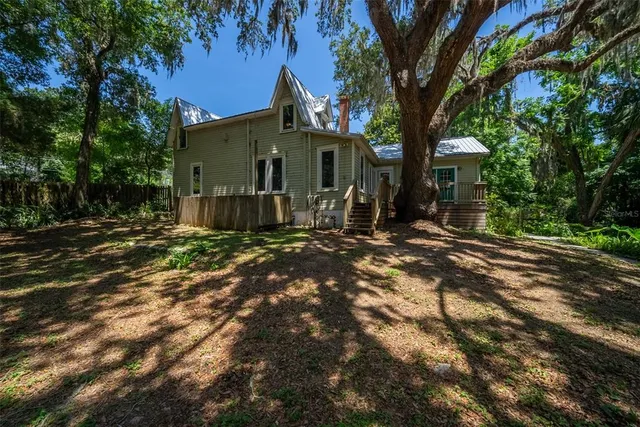 $375,000 | 20549 9 Street, McIntosh, FL 32664