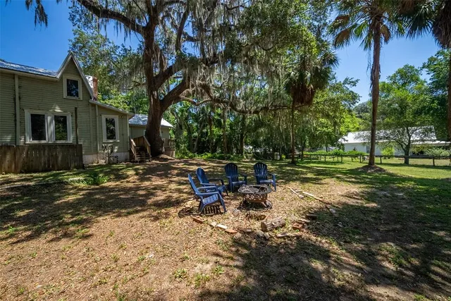 $375,000 | 20549 9 Street, McIntosh, FL 32664
