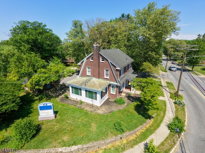 192 Lincoln Road Phillipsburg, NJ 08865 - Photo 4 of 50 an aerial view of a house with swimming pool garden and patio