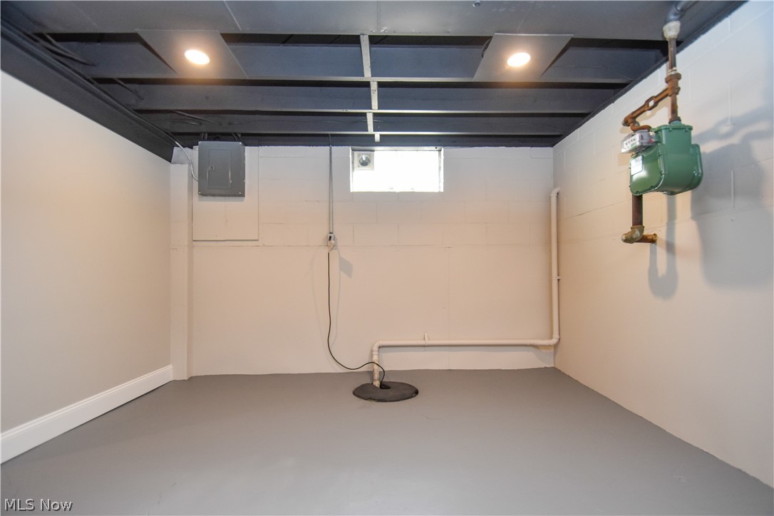 359 Wilson Street Struthers, OH 44471 - Photo 41 of 45 View of basement