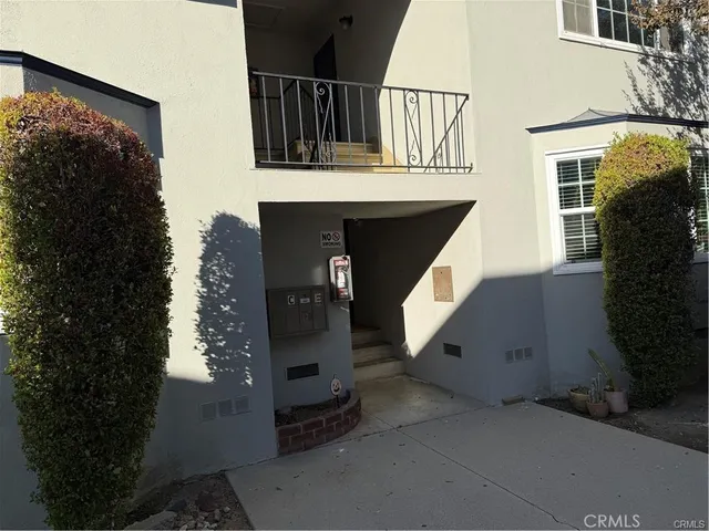 $2,600 | 50 South Vinedo Avenue, Unit D, Pasadena, CA 91107
