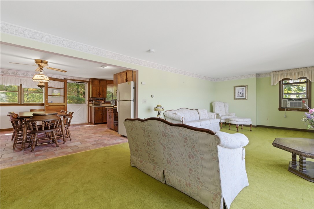 585 Reservoir Road Burrillville, RI 02859 - Photo 14 of 49