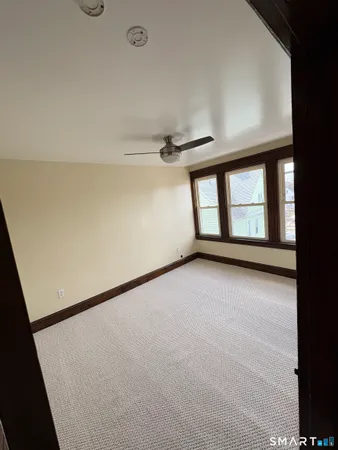 $2,150 | 689 Maplewood Avenue, Bridgeport, CT 06605