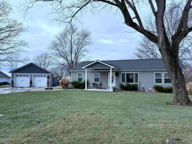 $269,900 | 3305 North Benton Road, Muncie, IN 47304