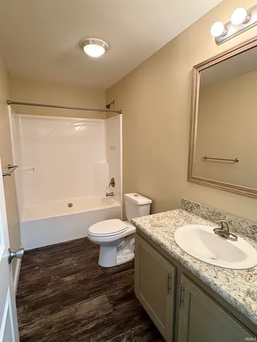 $269,900 | 3305 North Benton Road, Muncie, IN 47304