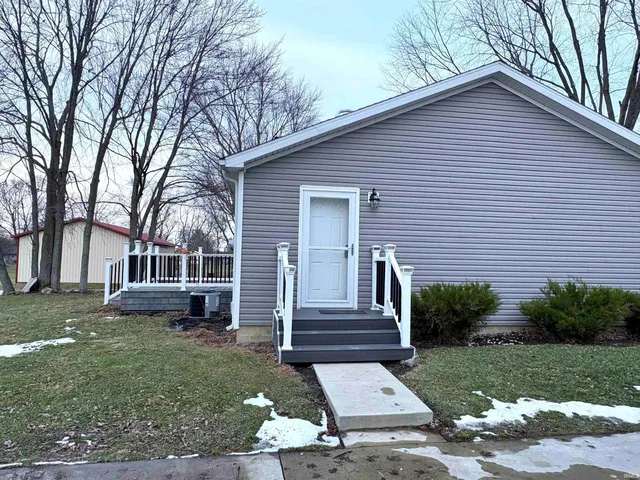 $269,900 | 3305 North Benton Road, Muncie, IN 47304