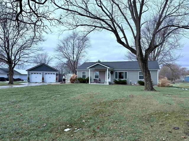 $269,900 | 3305 North Benton Road, Muncie, IN 47304