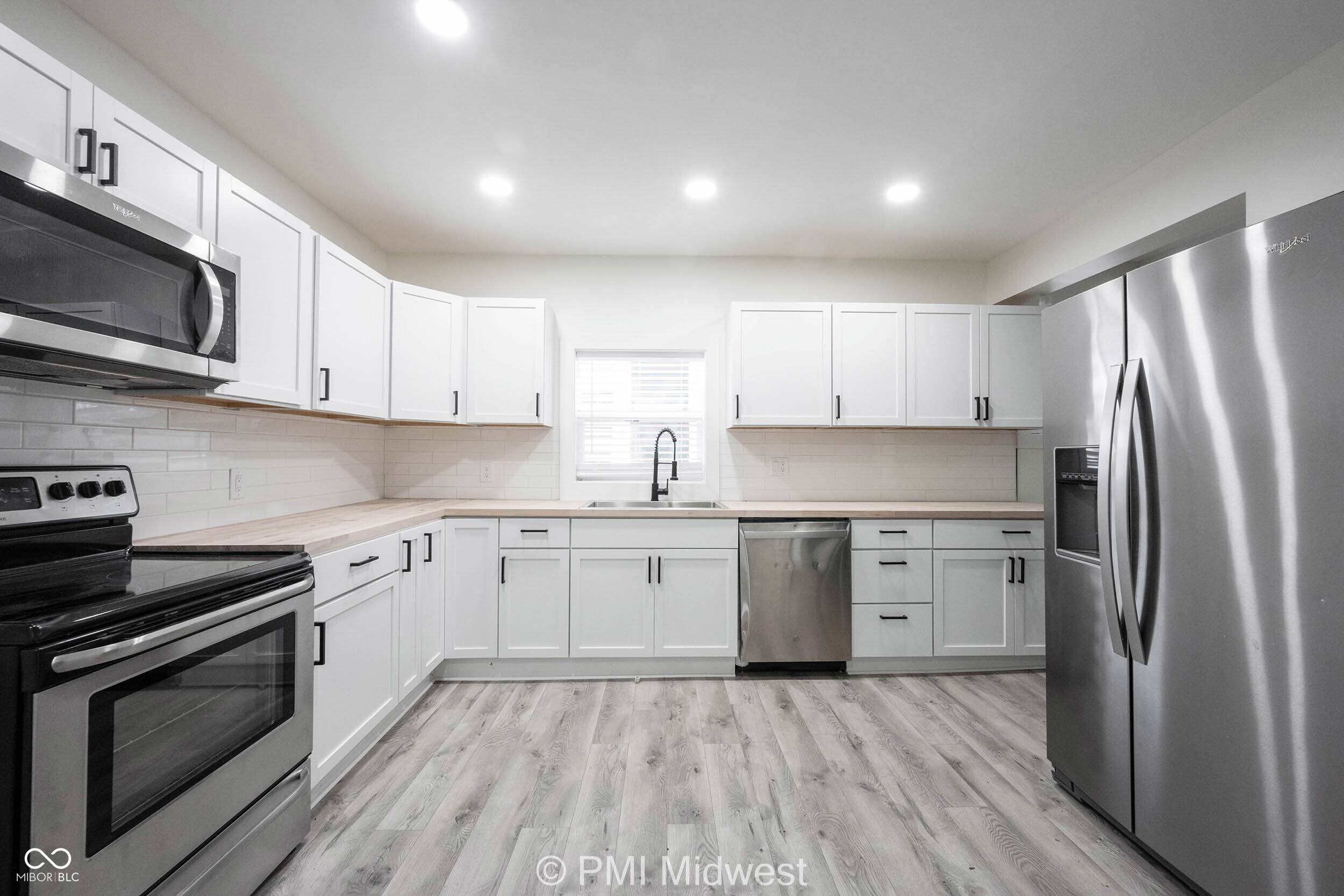 428 North Bradley Avenue Indianapolis, IN 46201 - Photo 11 of 34