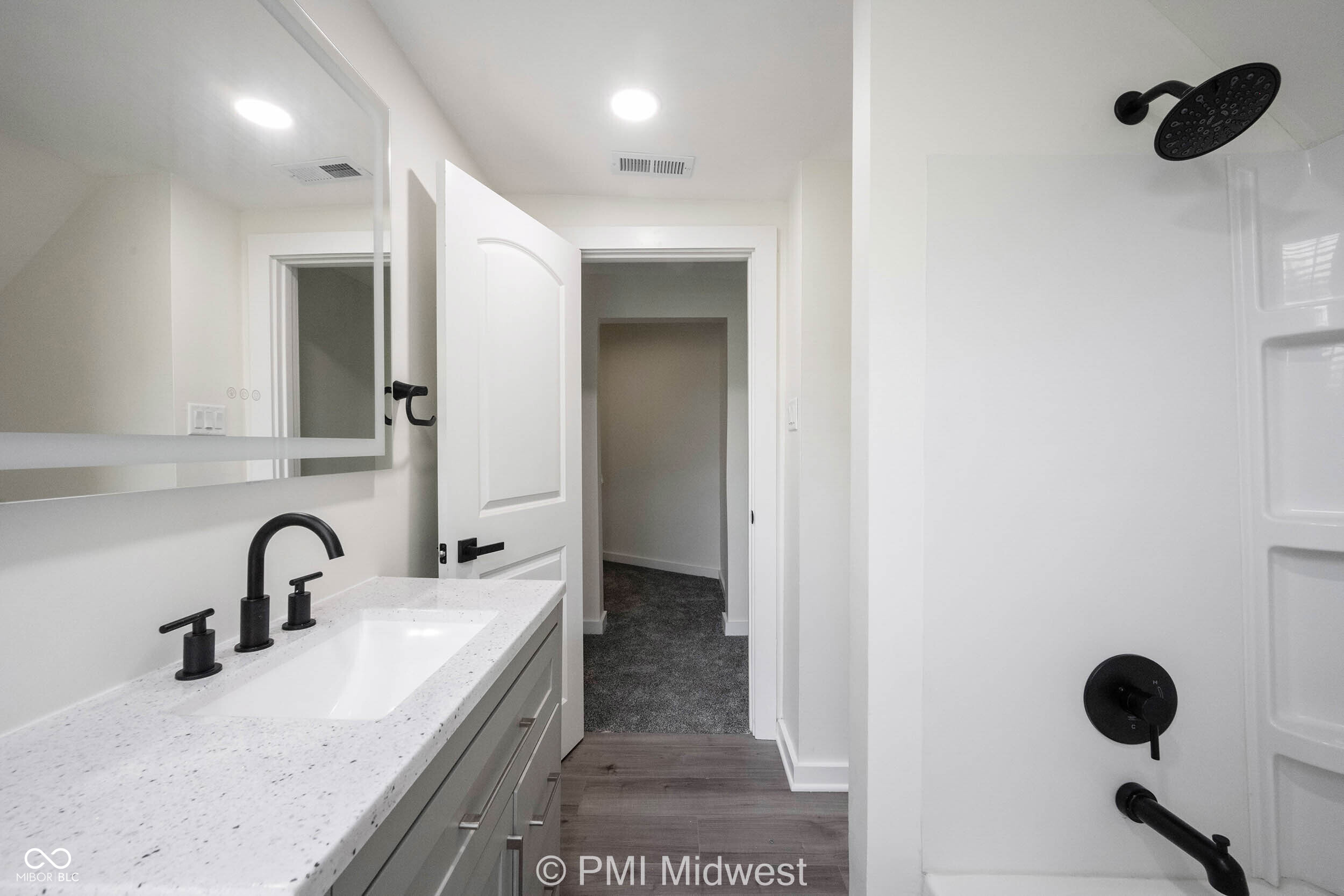 428 North Bradley Avenue Indianapolis, IN 46201 - Photo 18 of 34