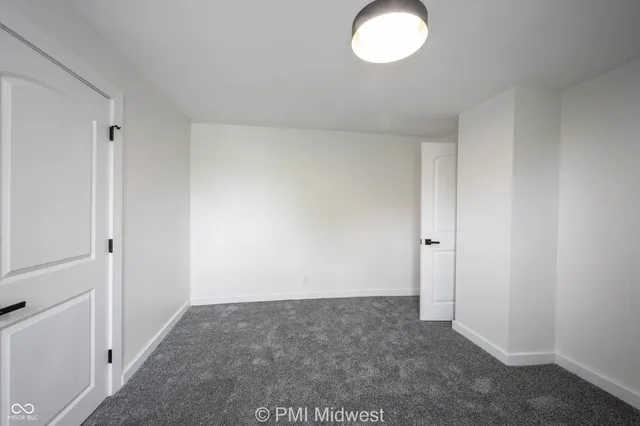 $1,375 | 428 North Bradley Avenue, Indianapolis, IN 46201