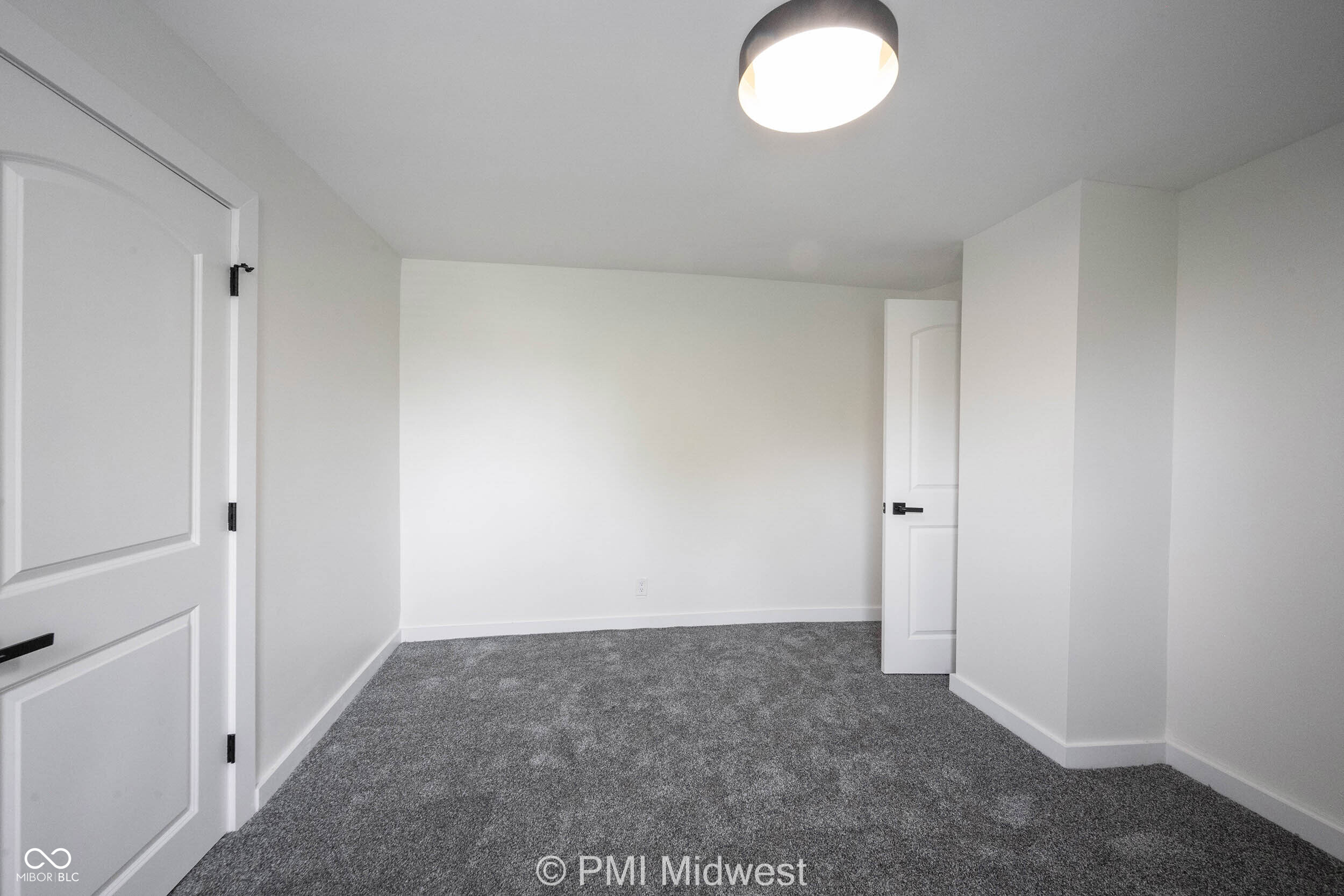 428 North Bradley Avenue Indianapolis, IN 46201 - Photo 21 of 34