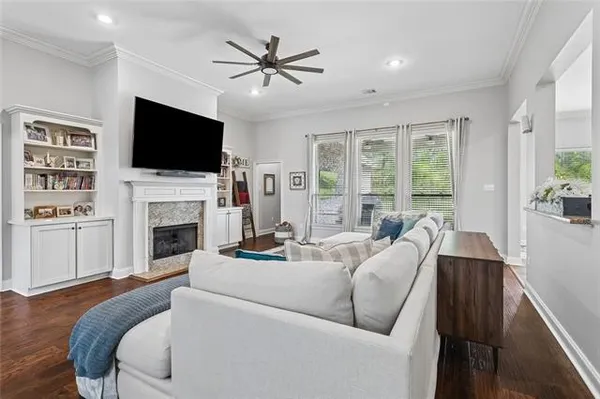 $450,000 | 183 Raiford Oaks Boulevard, Madisonville, LA 70447