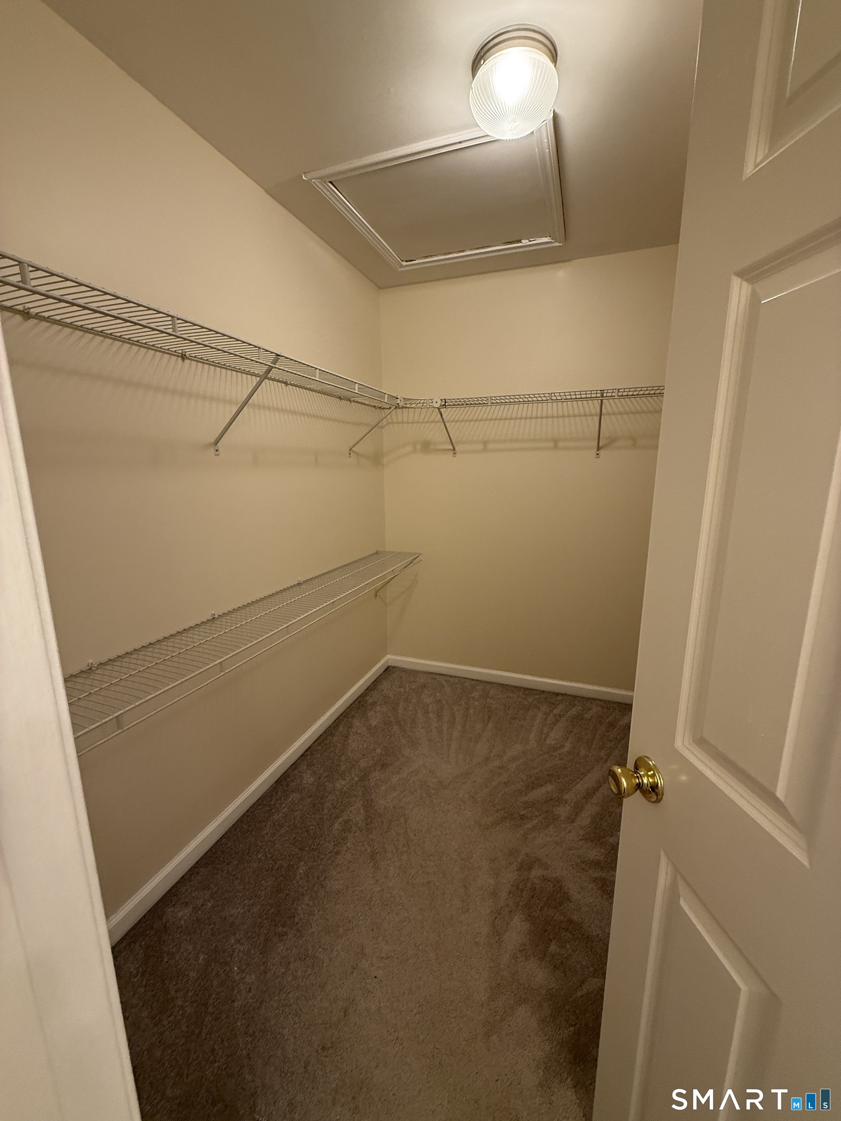 30 Delaware Avenue Waterbury, CT 06708 - Photo 10 of 16